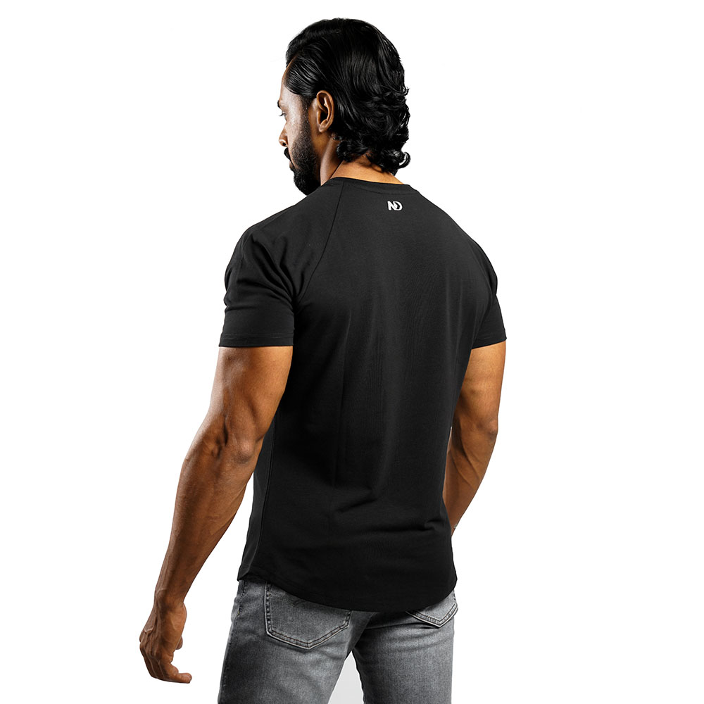 ND Essential T-Shirt – Black (4)